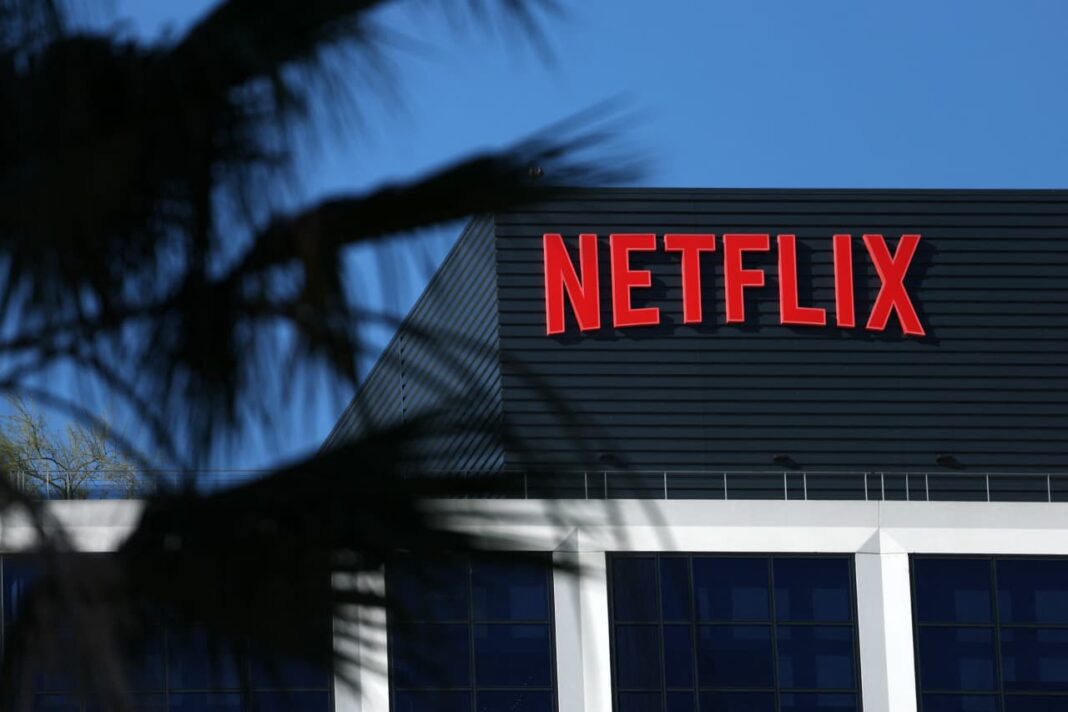 Netflix Co-Founder Reed Hastings Steps Down as Company Posts Record Profits