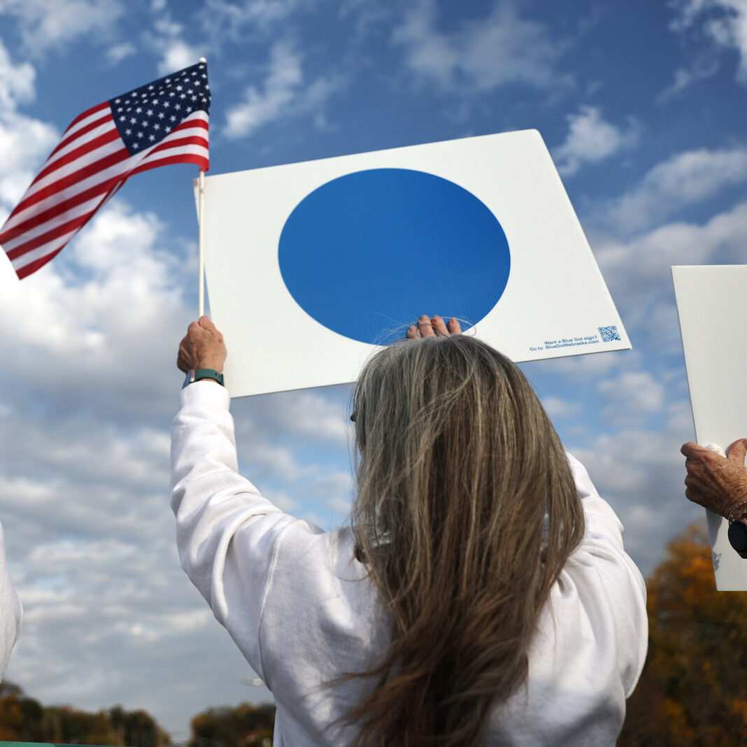 How Nebraska’s ‘Blue Dot’ Is Splitting the Democratic Party’s Primary Strategy
