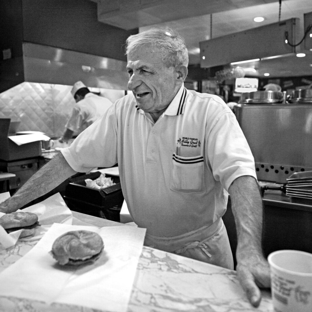 Sam Sianis, Legendary ‘Cheezborger’ Owner of Chicago’s Billy Goat Tavern and Keeper of the Cubs Curse, Dies at 91