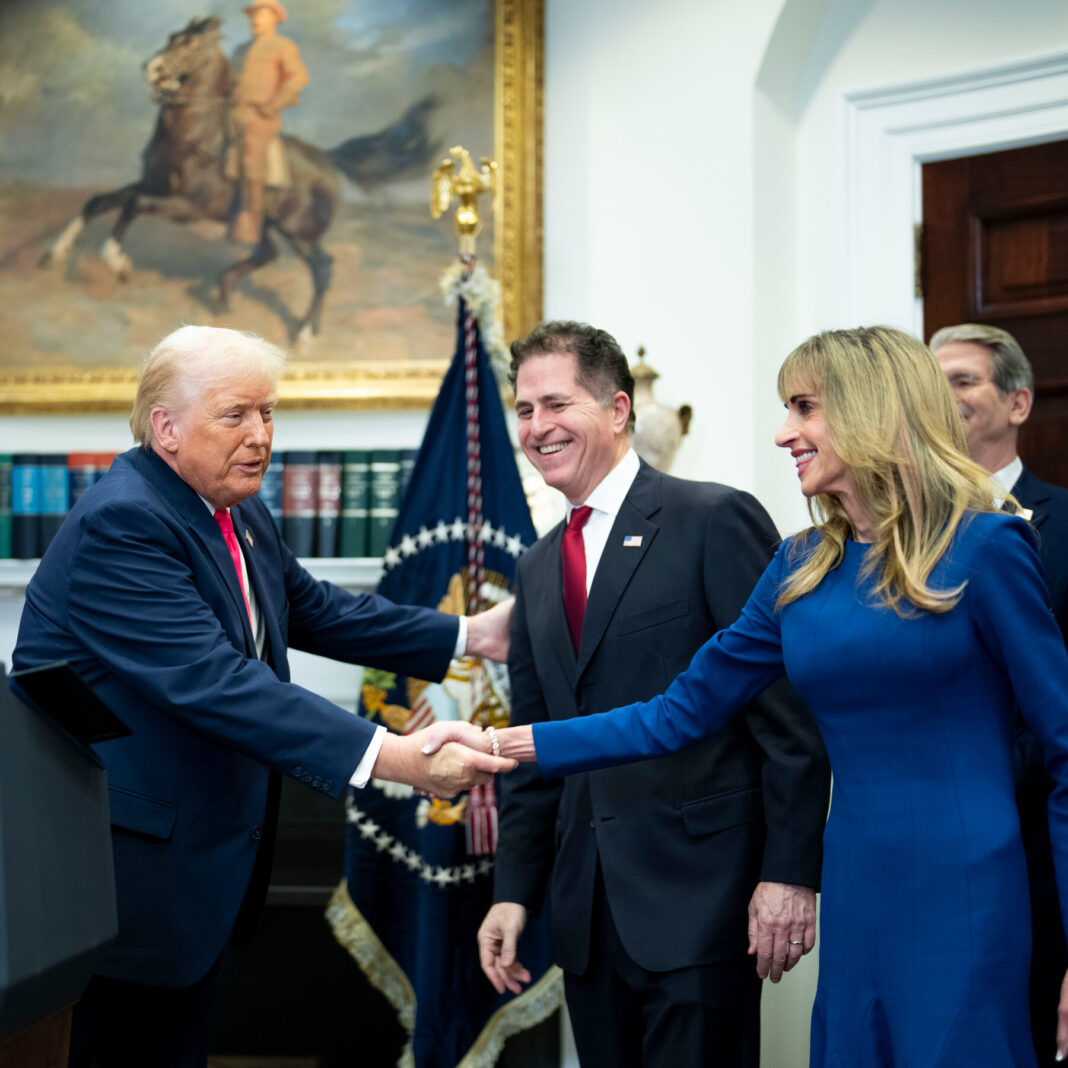 Dell Wins $9.7 Billion Defense Deal; Trump’s Stock Holdings Poised to Gain