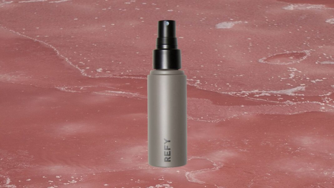 The Refy Face Setter Setting Spray Always Gives Me the Prettiest Glow—Review
