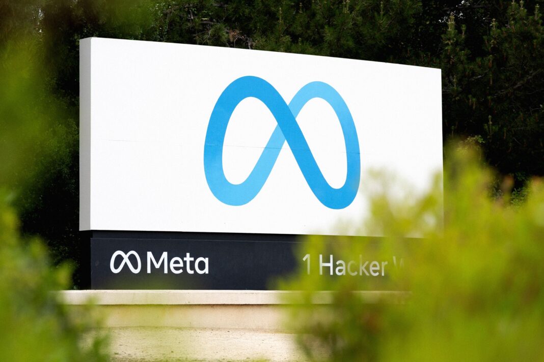 Meta Workers Race to Cash In on Perks Before Mass Layoffs Hit