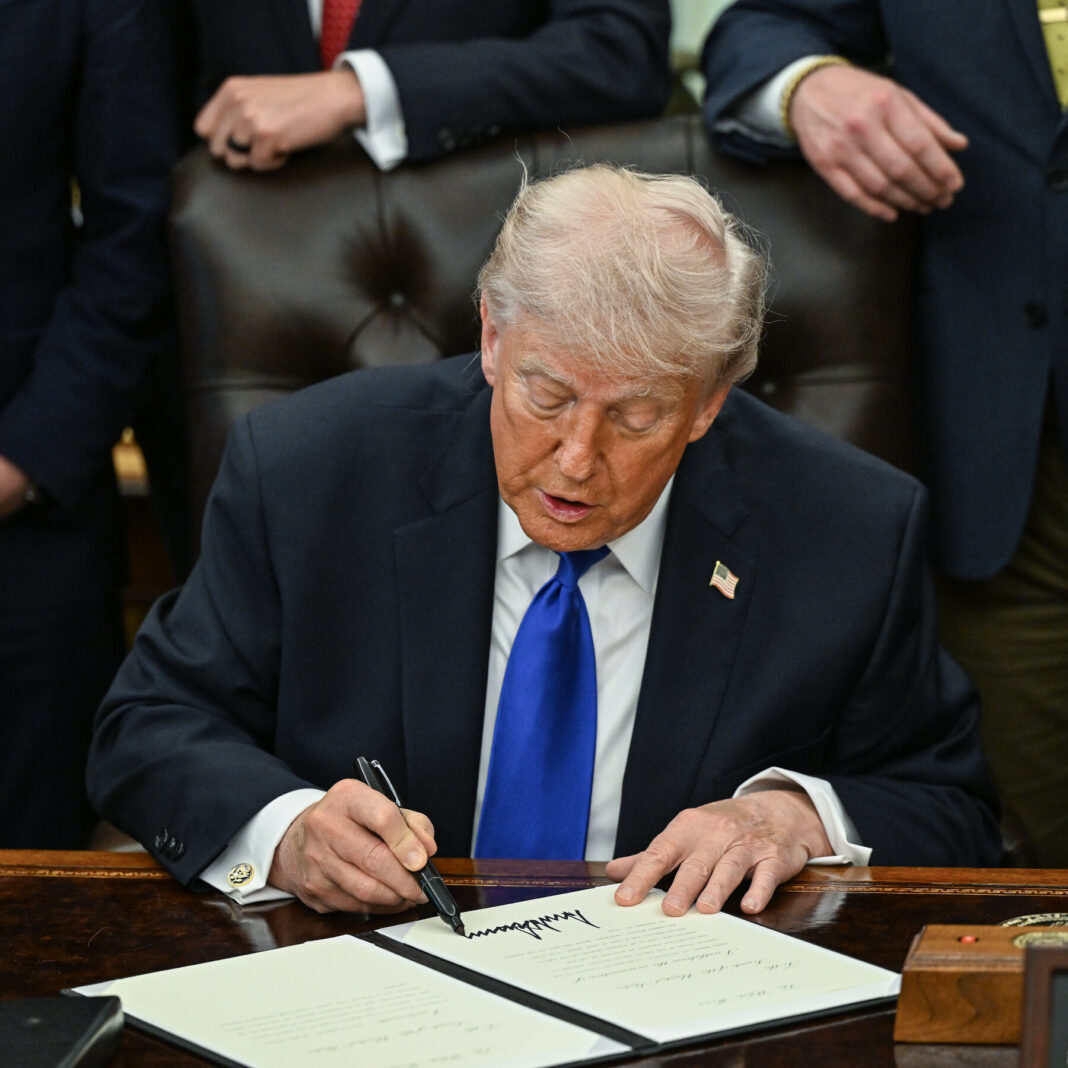Trump to Sign Executive Order Establishing Federal Oversight of Advanced AI Models