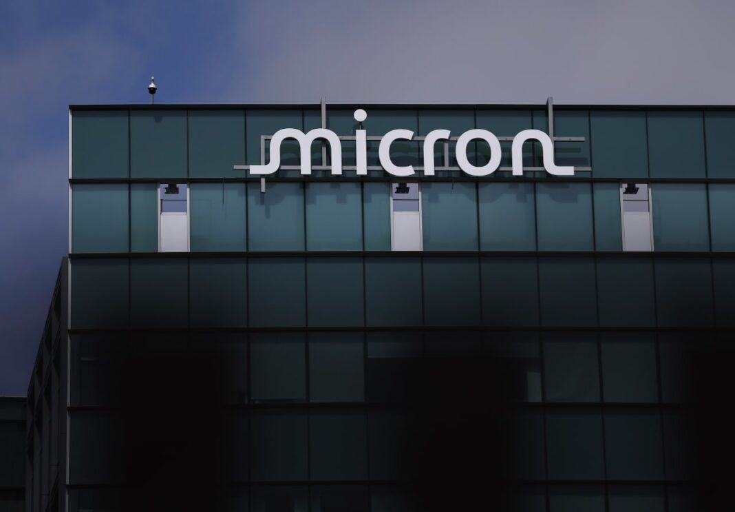 Micron’s Stock Surges as AI Drives a Self-Reinforcing Memory Demand Cycle