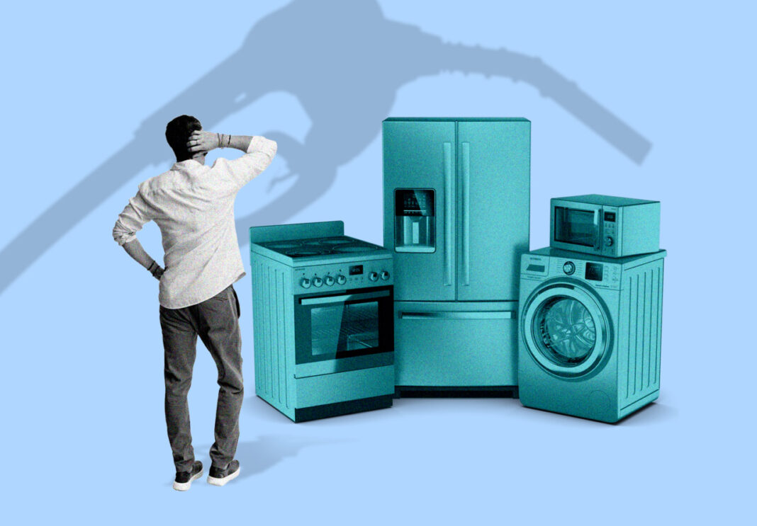 Memorial Day Sales Slash Prices on Fridges and Dishwashers, but Most Americans Are Still Not Buying