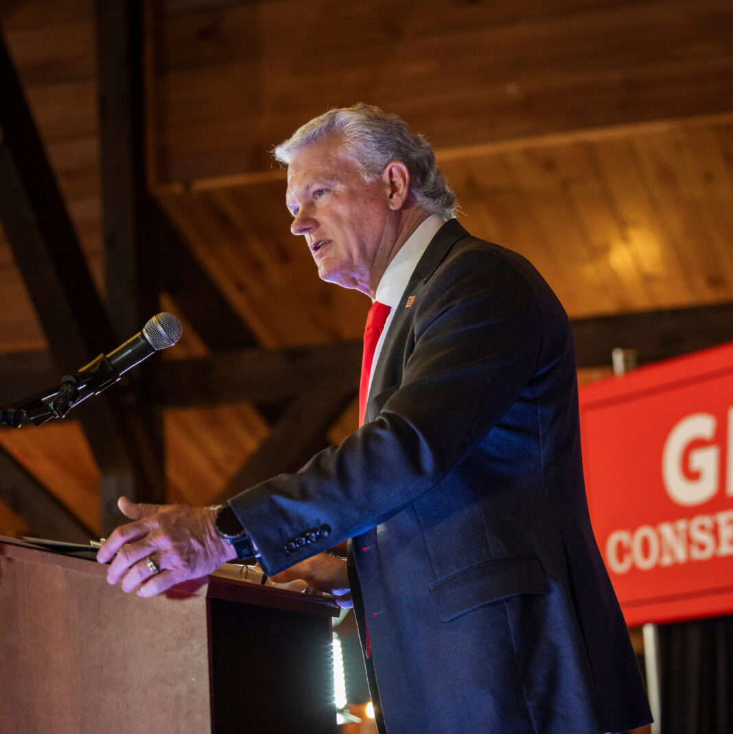 Trump Backs Mike Collins in Georgia Senate Runoff, Widening GOP Rift