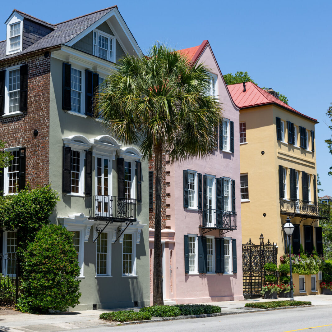 Charleston’s Beauty Masks the Brutal Revolutionary War Battles of South Carolina’s Lowcountry