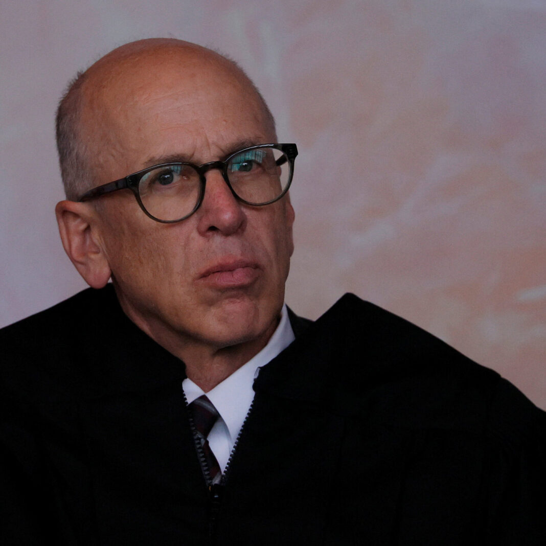 Judge Strikes Down Trump-Era $100,000 H-1B Visa Fee Rule, Delivering Win for Skilled Workers
