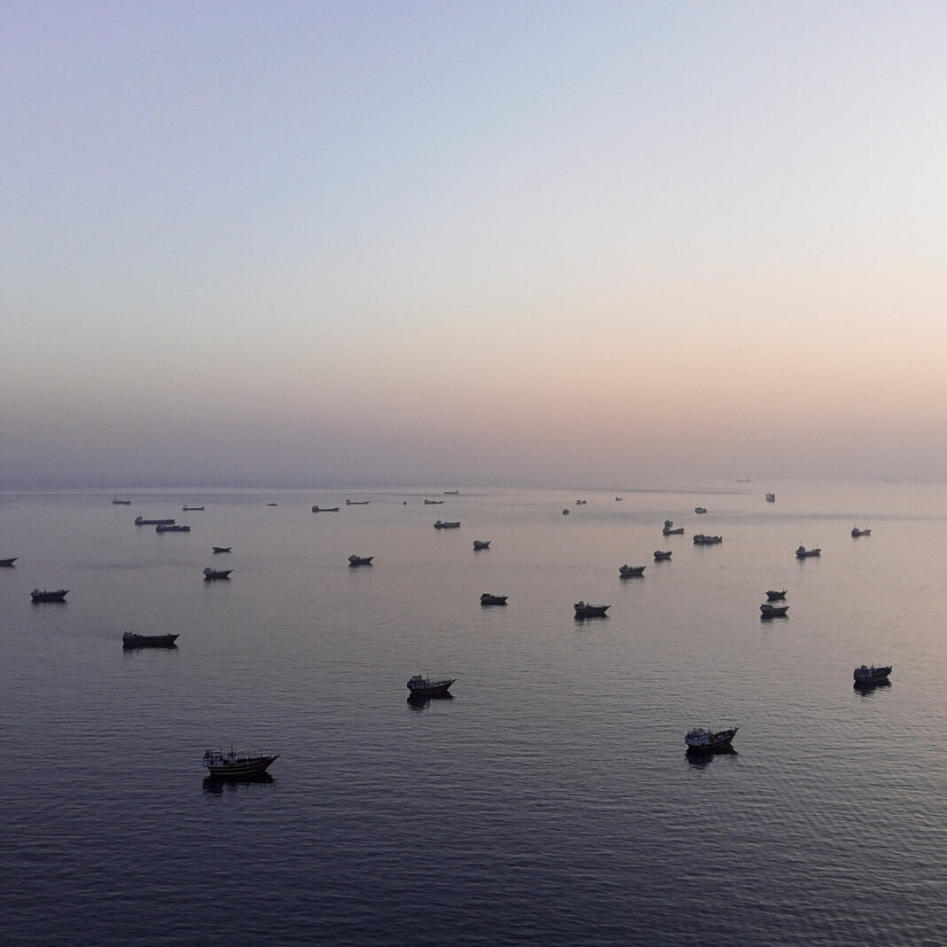 U.S. Helicopter Crash Near Strait of Hormuz: Crew Rescued Safely Amid Regional Tensions
