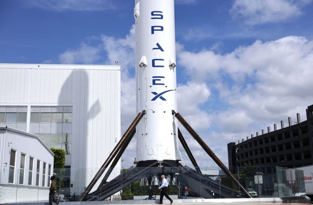 SpaceX trading frenzy explodes as leveraged ETFs trigger massive cash inflows