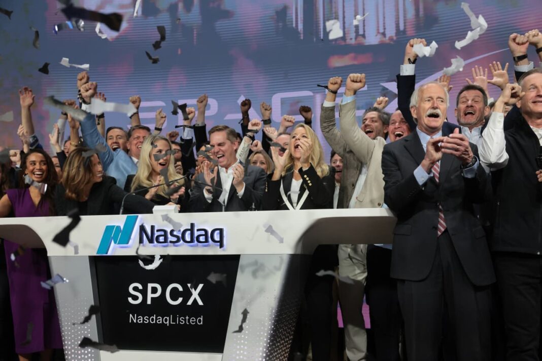 SpaceX IPO Surges $10.7 Billion More as Underwriters Exercise Option on 83 Million Shares