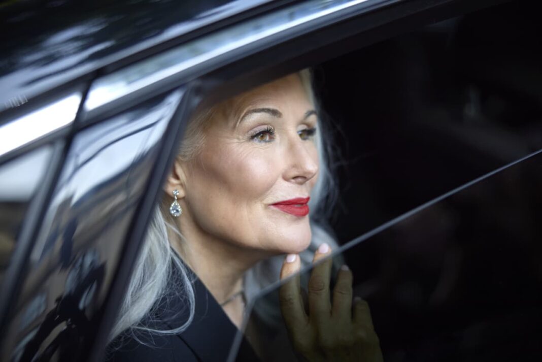 ‘Bling on the Brink’: Why wealthy jewelry owners are leaving their most expensive pieces at home