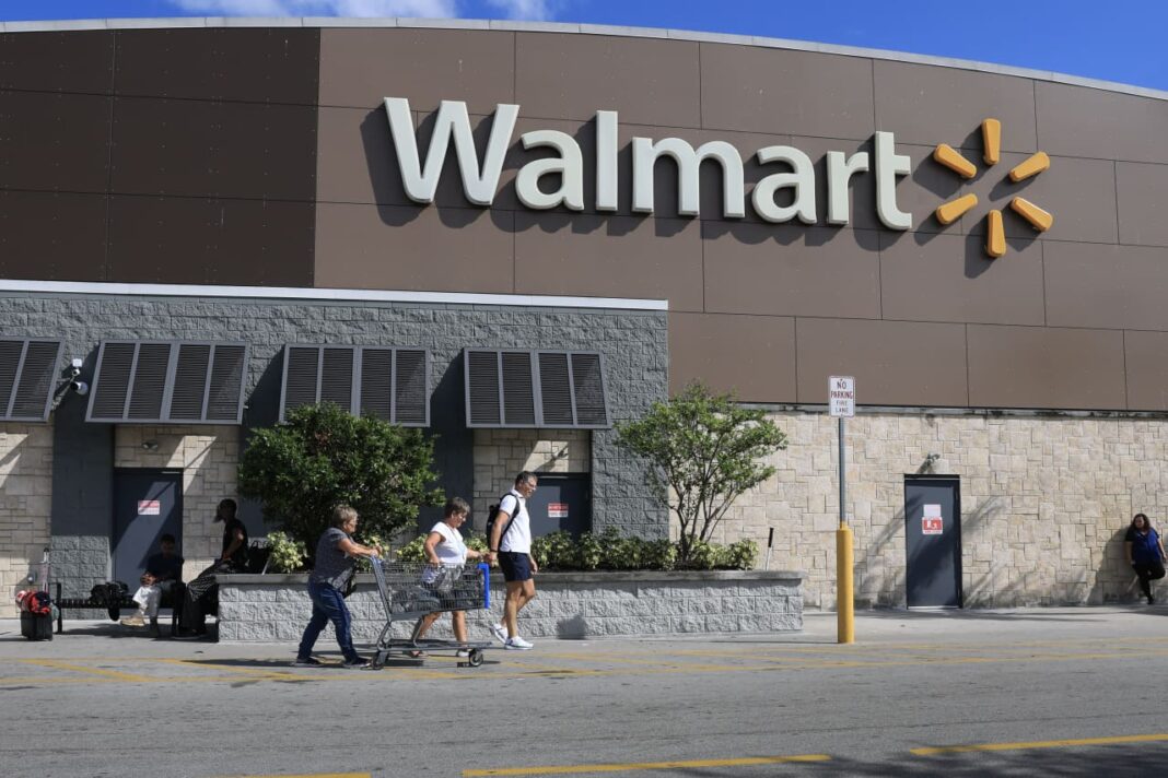Walmart’s Stock Was a Market Darling. Now Its Tech-Driven Valuation Faces a Harsh Reality Check.