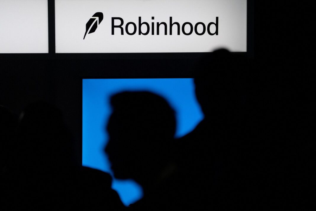 Robinhood to Slash 10% of Staff in Efficiency-Driven Restructuring