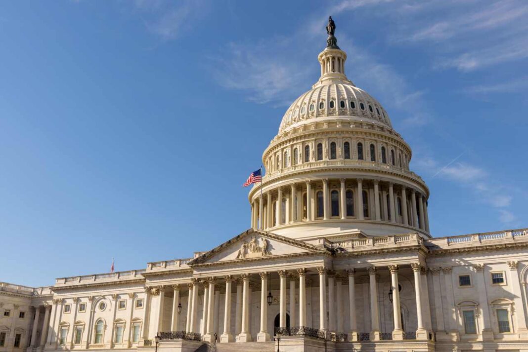 Why a Billionaire Trading Tycoon Says the Federal Debt Is Less Scary Than You Think