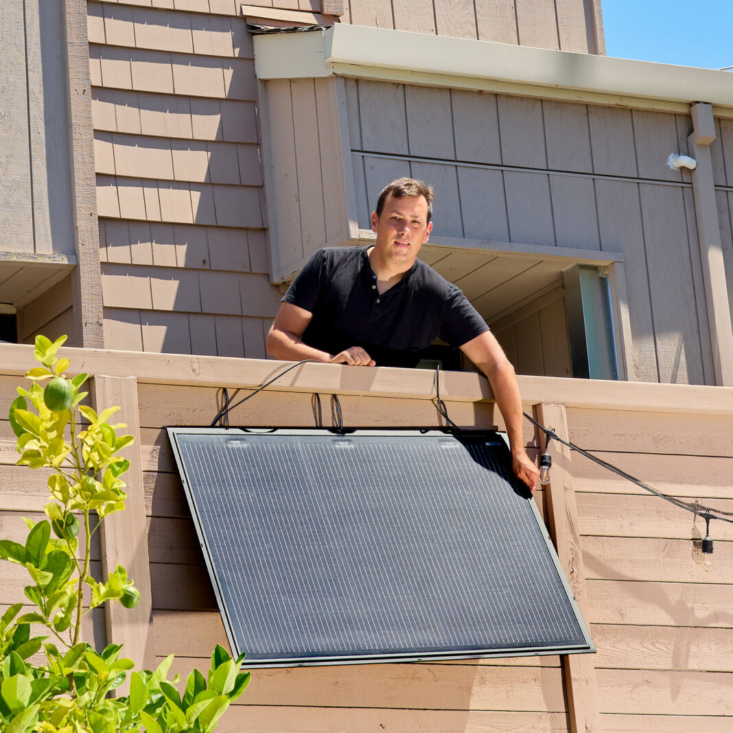 Plug-In Solar Panels Are Quietly Powering Up U.S. Homes Without a Single Permit