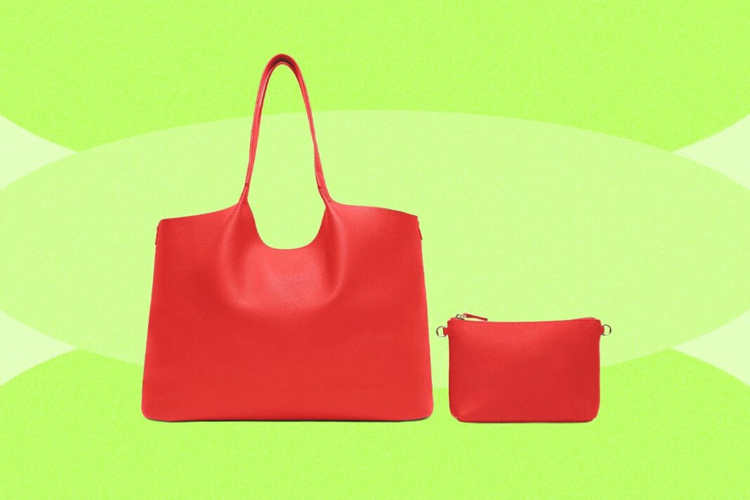 Why Leatherology Totes Are the Best Work Bags for Tech Professionals (2026)