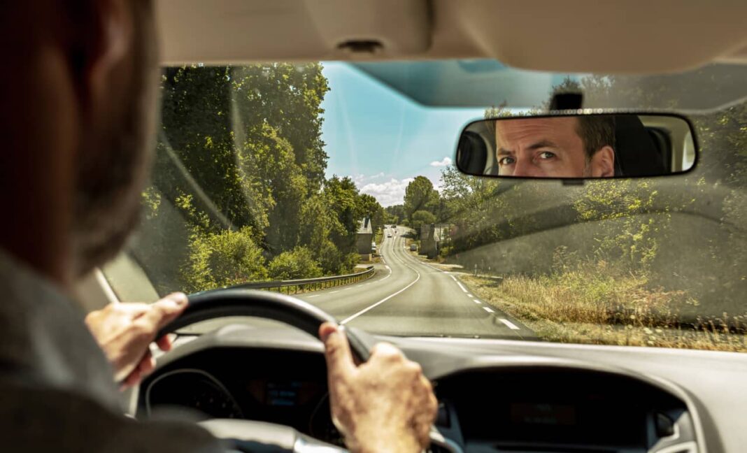 Hertz Rental Windshield Damage: Can They Charge You With a $2,000 Deductible?