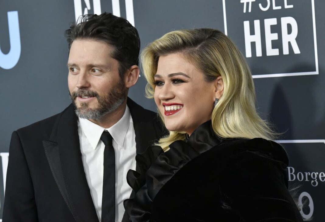 Montana Lodge Once Owned by Kelly Clarkson’s Late Ex-Husband Brandon Blackstock Hits Market at $2.9 Million