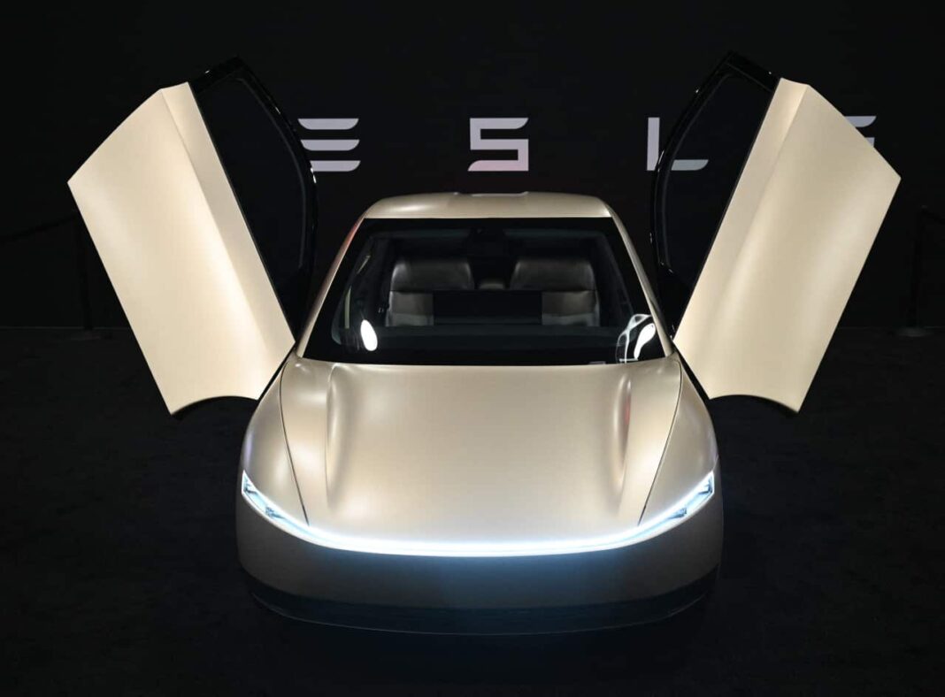 Tesla Investors Reveal Key Concerns and Top Questions Ahead of Q4 Earnings