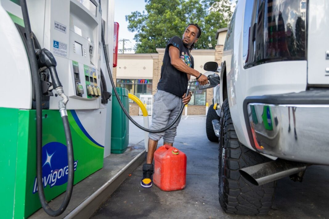 Oil Prices Surge Past $100, Straining Economy and GOP’s Midterm Prospects