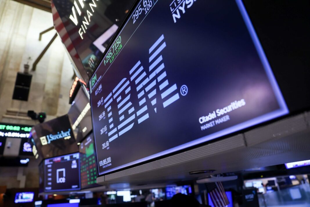 IBM’s Historic Stock Plunge: AI Hardware Spending Shift Sparks 25% Freefall