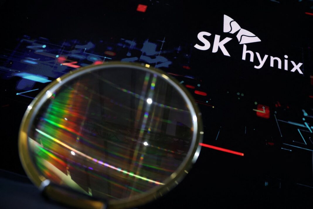 Hynix Rallies, Chip Sector Stalls on Mixed Signals