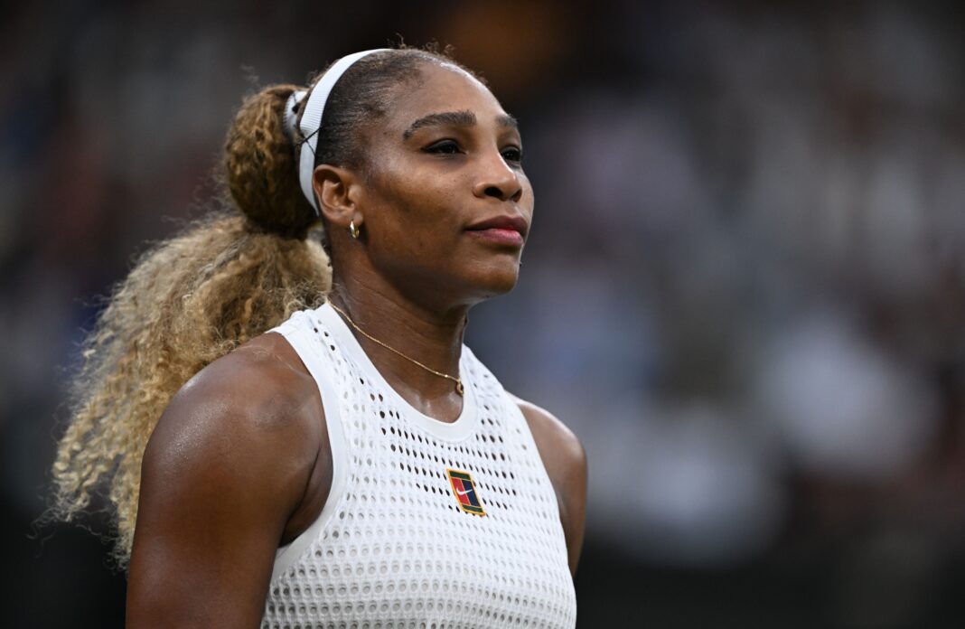 Serena Williams’ Dazzling Diamond Manicure at Wimbledon Is a Court-Side Masterpiece
