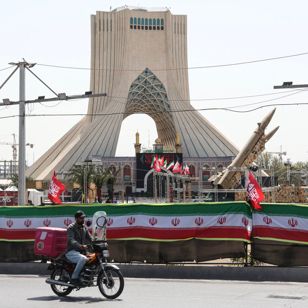 Iran Exploits U.S. Interceptor Shortage as Attack Tactics Evolve