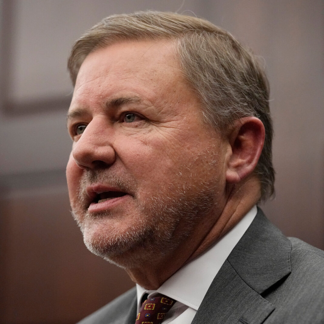 Gentner Drummond’s Independent Streak: 5 Key Facts About the Oklahoma Governor Candidate