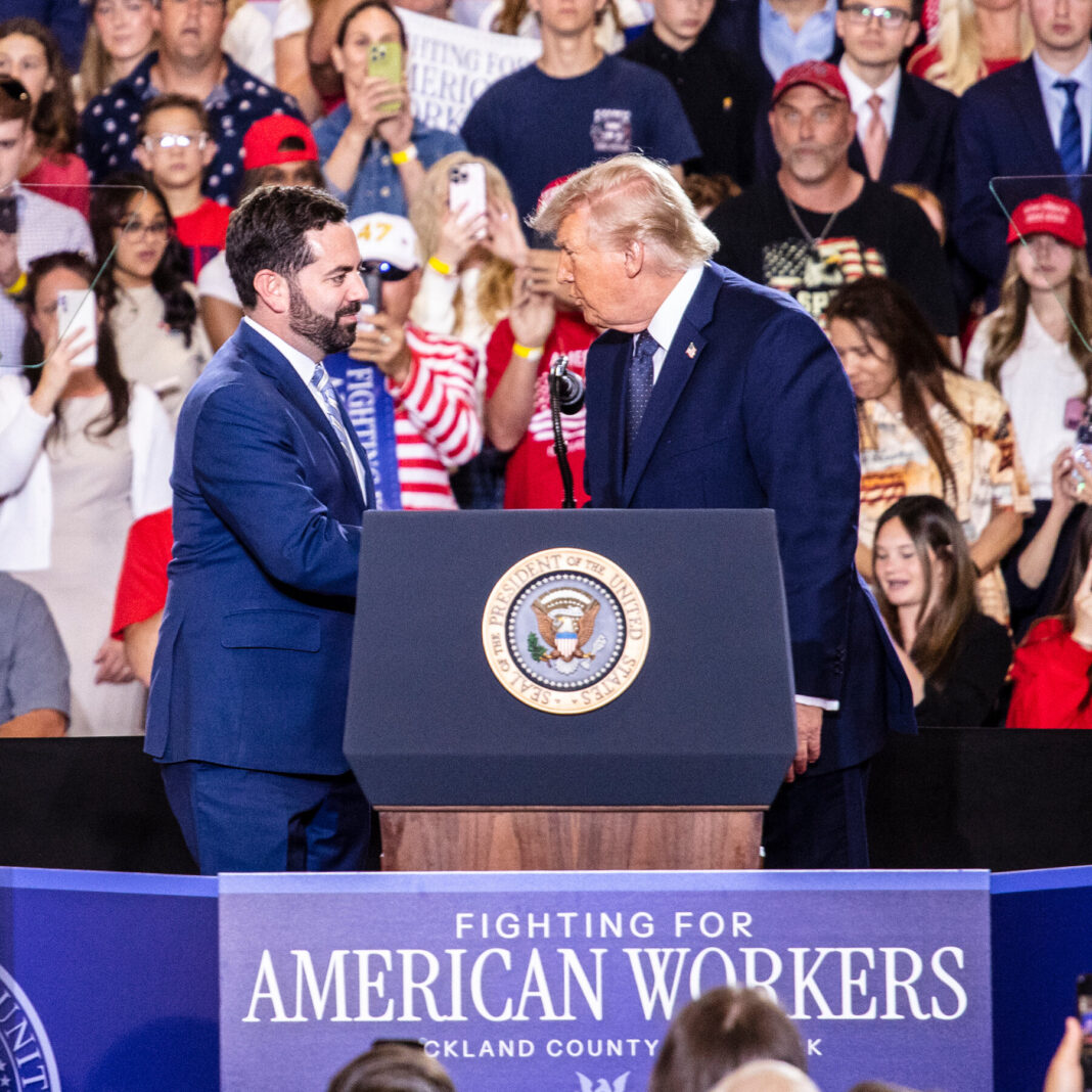 Trump’s Primary Dominance Won’t Decide the Midterms—Swing Voters Will