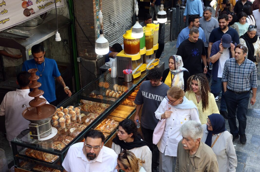 Iran Braces for Economic Storm as Trump’s Maximum Pressure Returns