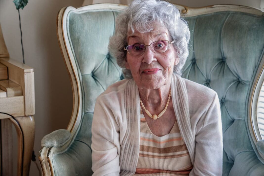 91-Year-Old Mother With Dementia Holds $100,000 Stock Certificate—Banks Demand Her Signature, But She Can’t Sign: What Are Your Legal Options?