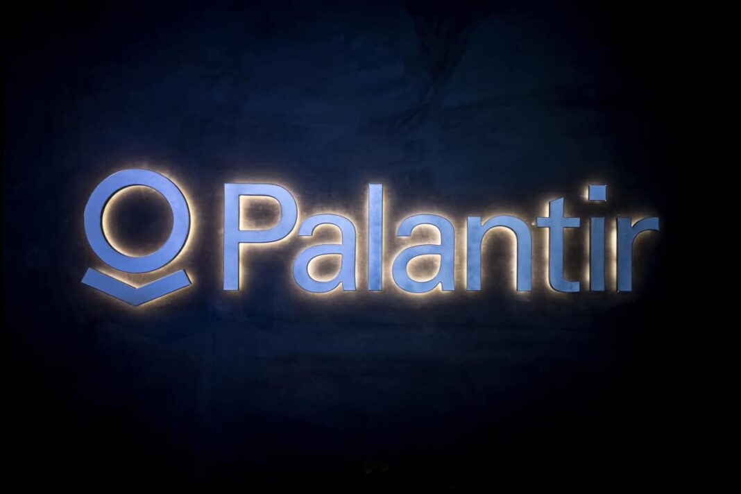 Palantir’s Stock Stages Best Week Since 2024, Proving It’s No Longer an AI Laggard