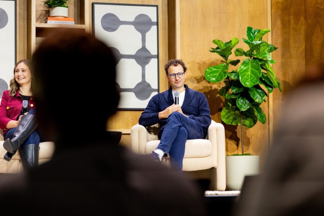 Anthropic Set to Unveil $30 Trillion Revenue Vision to Investors, Outpacing SpaceX