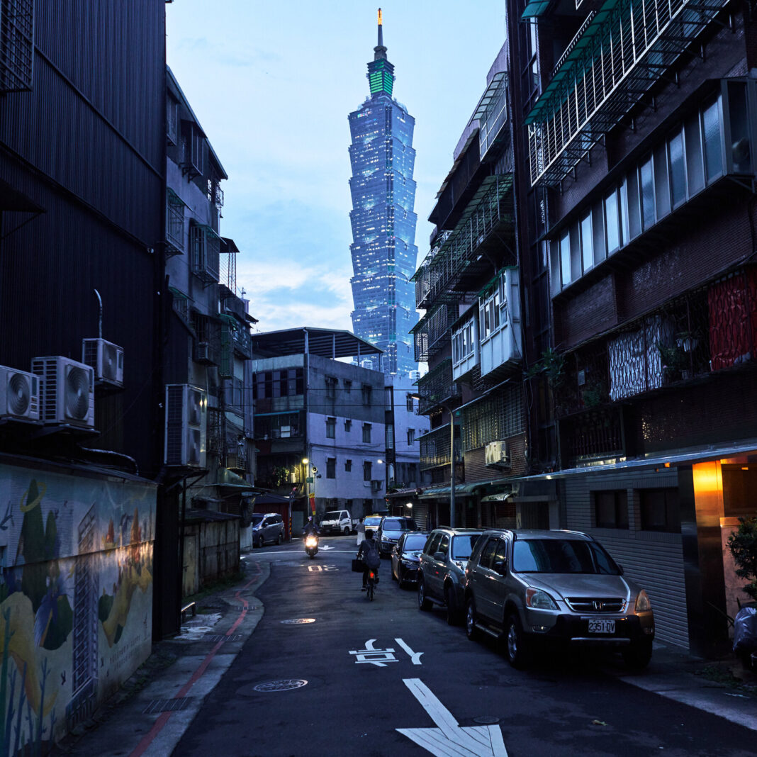 ‘Yellowface’ Author R.F. Kuang’s 5 Favorite Places in Taipei—and Why They Shaped Her Novel