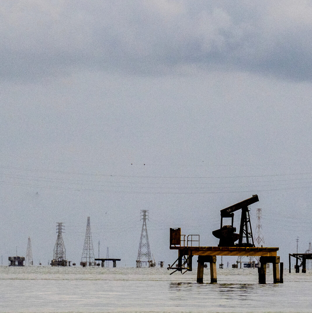 Chevron’s $7B Venezuela Expansion Bolsters U.S. Oil Leverage Amid Geopolitical Rivalry