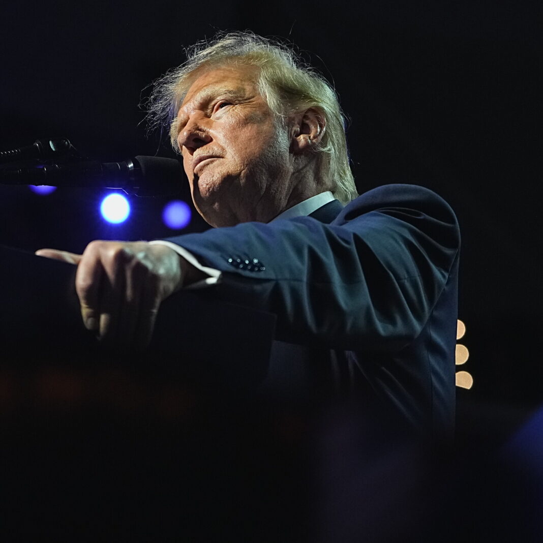 Trump Proposes $5,000 ‘Trump Dividend’ Checks for Adults if Republicans Win Midterms