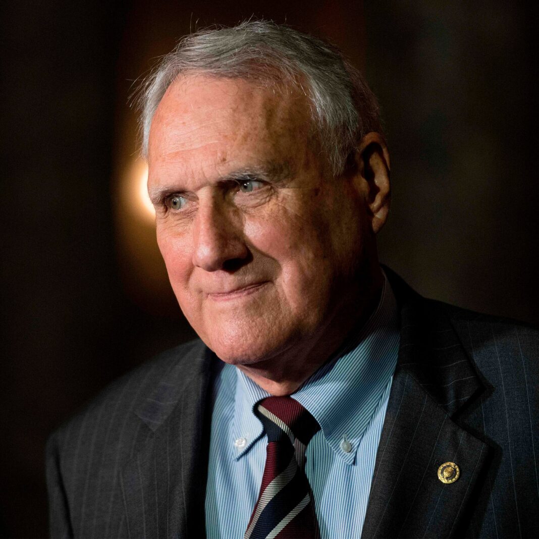 Jon Kyl, Arizona Senator and Republican Whip Known as a Quiet Legislative Force, Dies at 84