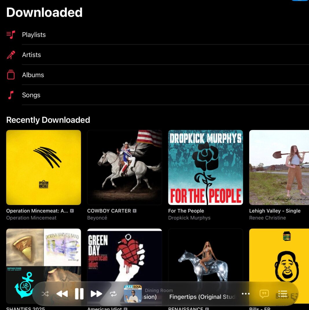How to Enjoy Your Music Collection Anywhere, With or Without Internet