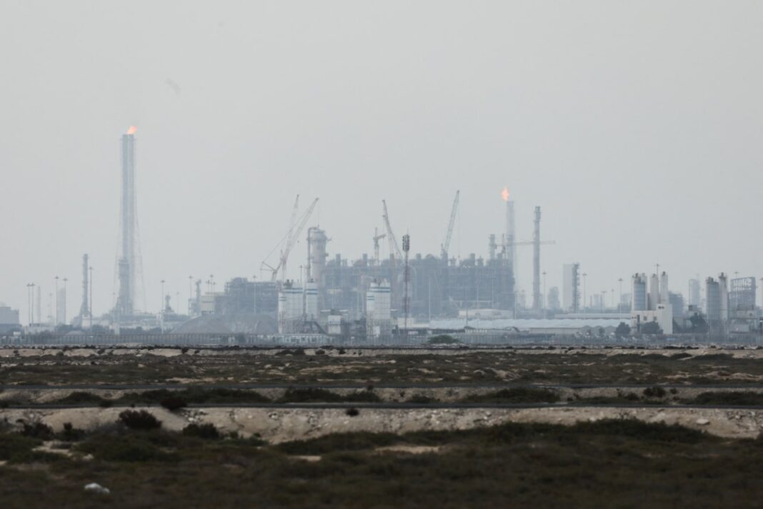 Europe’s Natural Gas Gamble: Winter Looms as Reserves Run Low