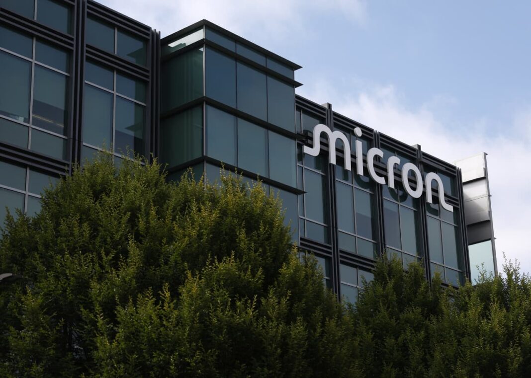 These 4 Stocks Could Capture the Biggest Share of a $3.2 Trillion Semiconductor Boom
