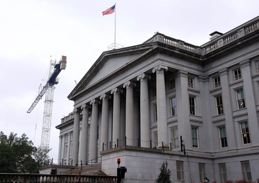 Bond Yields Keep Rising Despite Drop in Oil Price, Dovish Fed Speech