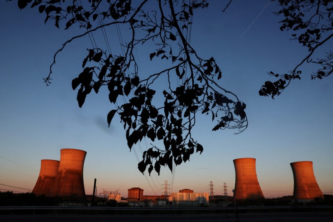 Nuclear Enrichment: The Stable Backbone of the Nuclear Fuel Cycle