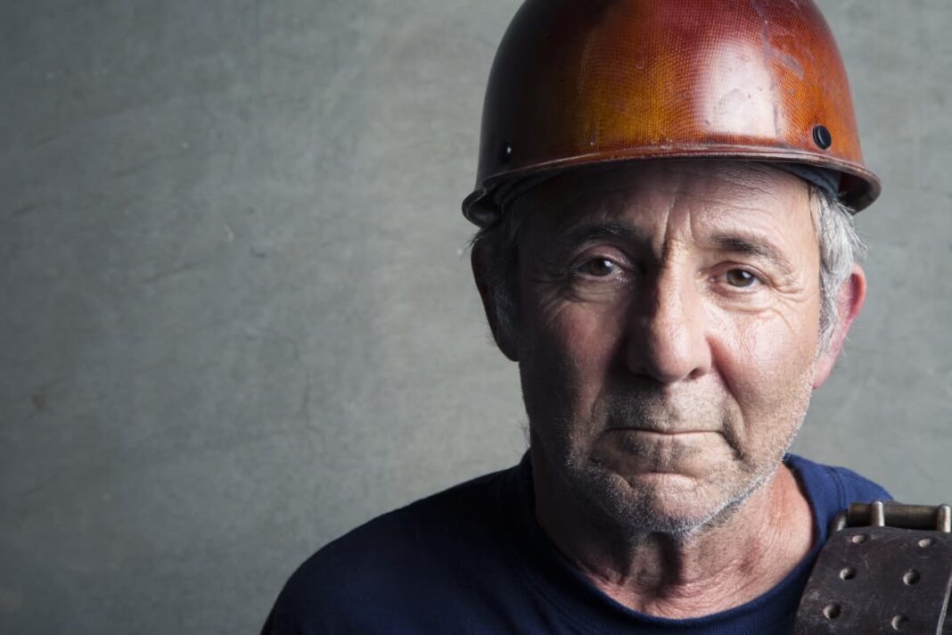 New Bill Would Lower Social Security Retirement Age to 60 — See Who Qualifies
