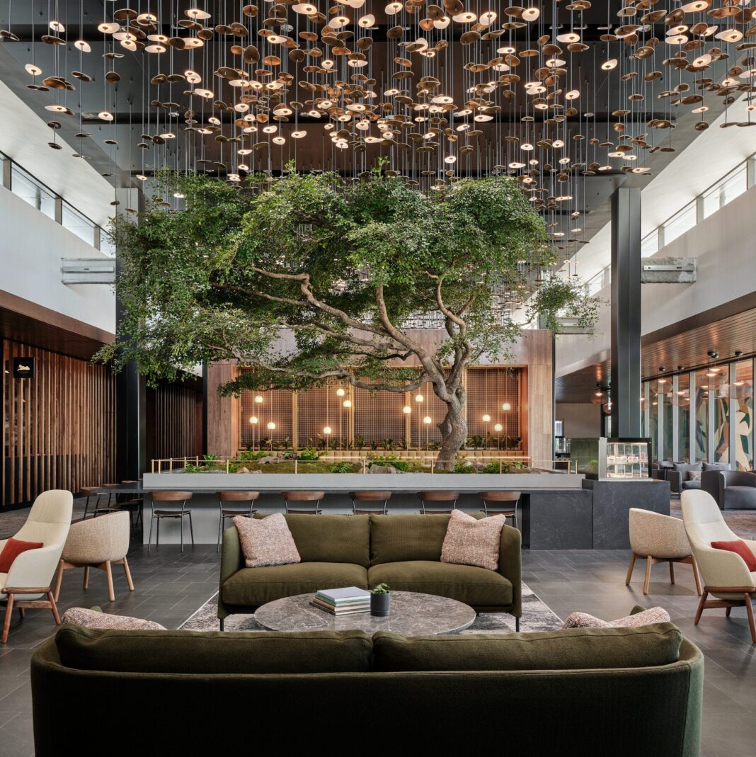 Amex Expands Newark Centurion Lounge Before Opening as Airport Demand Soars
