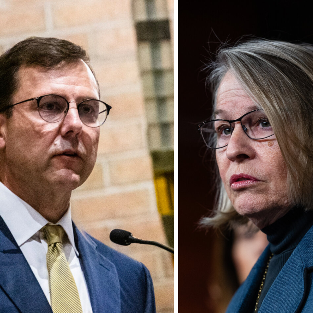 G.O.P. Super PACs Cut Funding to Two House Incumbents in Midterm Triage