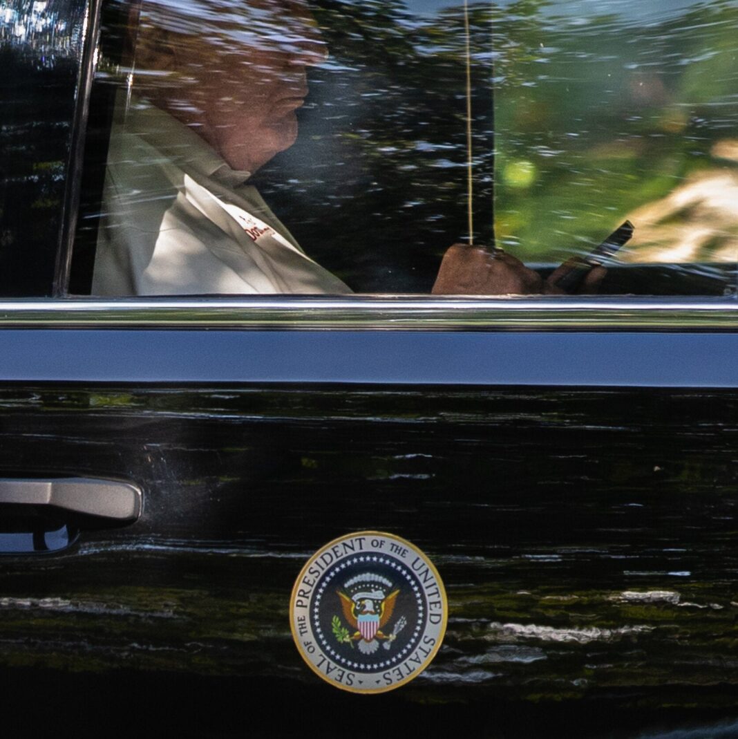 Appeals Court Challenges Justice Dept. Claim That Trump Owns White House Records