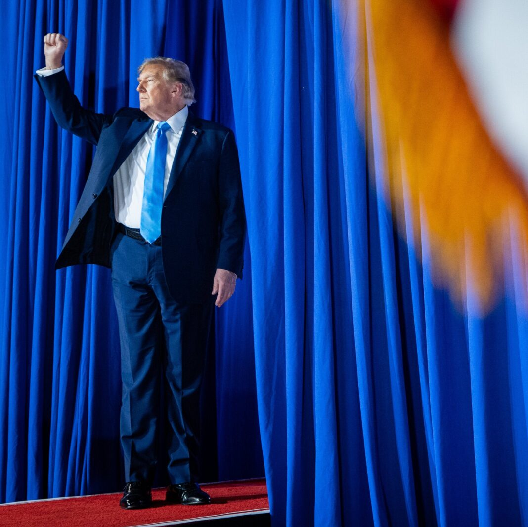 A Strong Poll for Democrats, With Some Warning Signs
