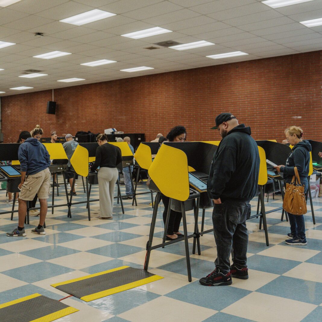 DOJ Urges Appeals Court to Revive California Mail Ballot Lawsuit Over Noncitizen Voting Claims